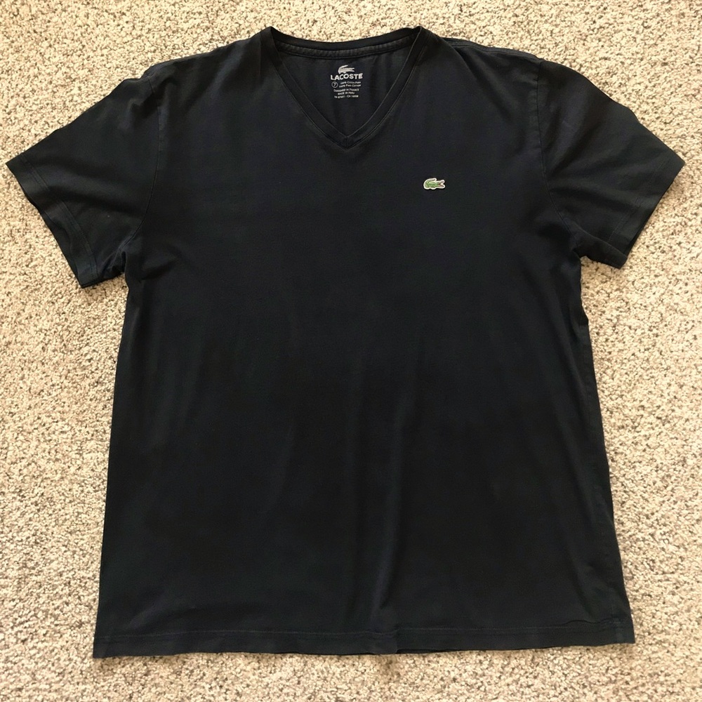 Lacoste Mens V-Neck T-Shirt. Size Large